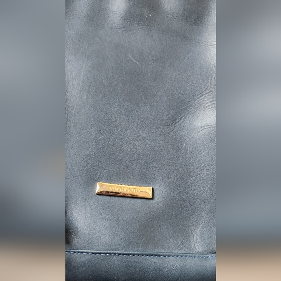 Stunning navy leather large purse - Picture 3 of 4